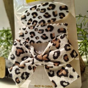 Cheetah Print Fabric Hair Pin Card