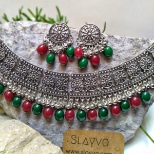 Nau-Rang Moti Choker Set