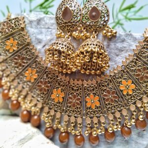 Qous-e-Qazah Meena Choker Set