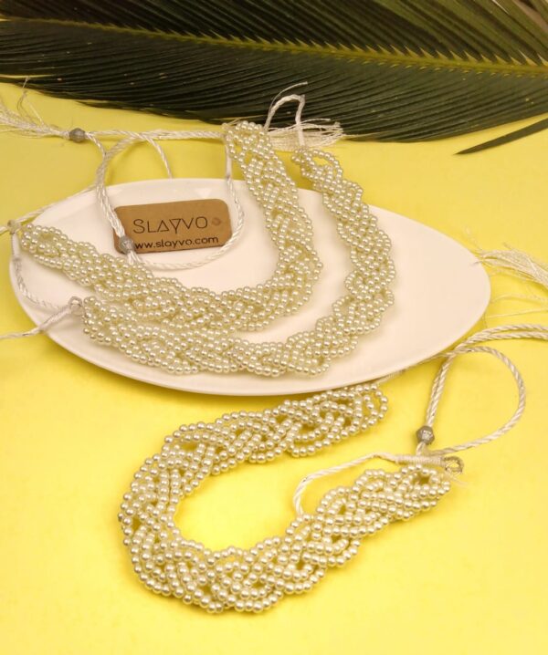 Momi Moti Choker (Handmade)