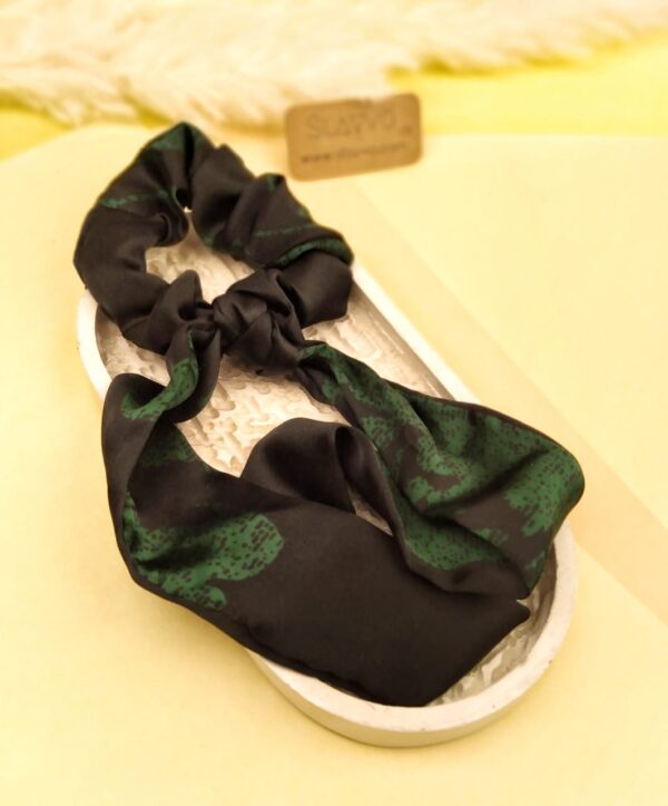 Silky Scrunchies (Black)