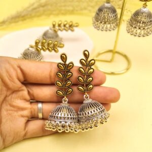 Indian Afreen Jhumkay
