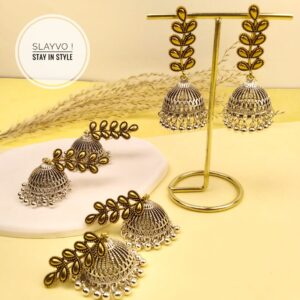 Indian Afreen Jhumkay