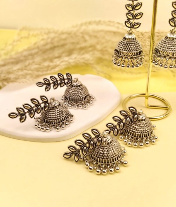 Indian Afreen Jhumkay - Image 3