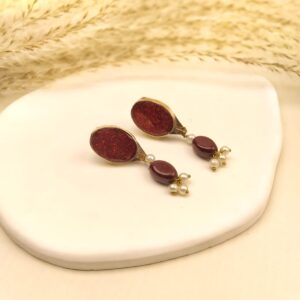 Afghan Bano Earstuds (Red)