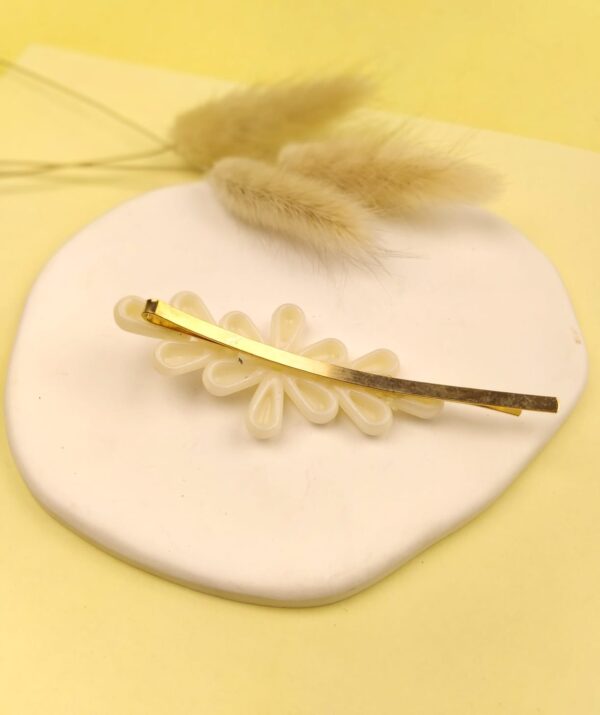 Elif Pearl Hair Pins - Image 4