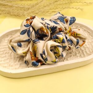 Daisy Silk Hair Scrunchies