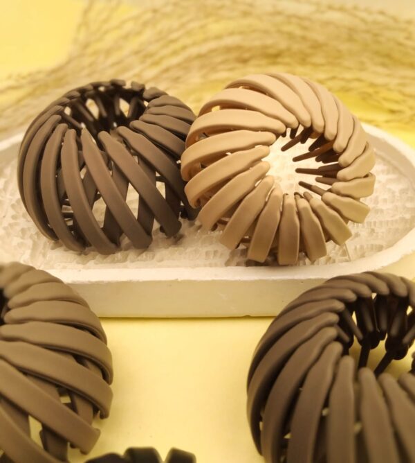 Hazel Nest Hair Claws - Image 2