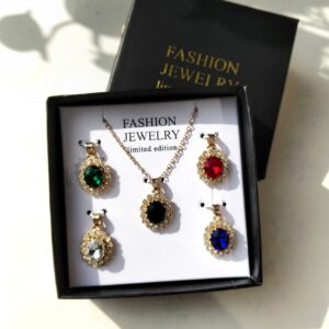 Ayra Zircon Pendant Set