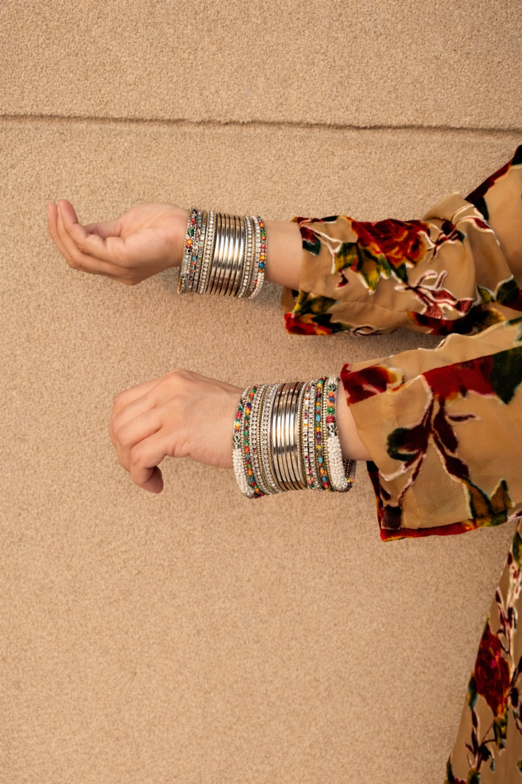 Bahaar Moti Metal Bangle Set - Image 2